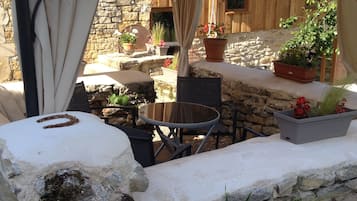 Restauration extérieure