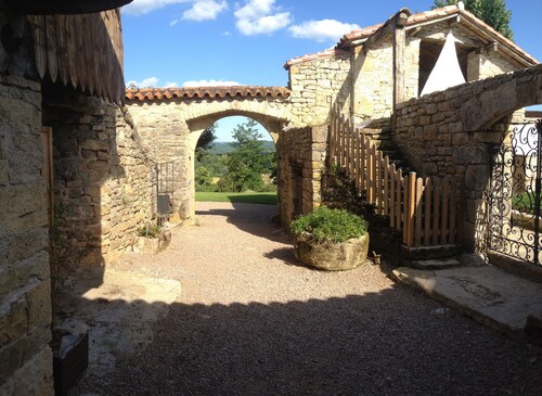 Domaine gîte du XVIIIème siècle pour10 personnes