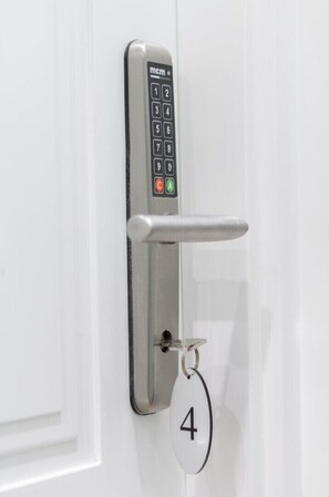 Hair dryer, soap - BED AND BREAKFAST ONLY HUERTAS-4 (Madrid)