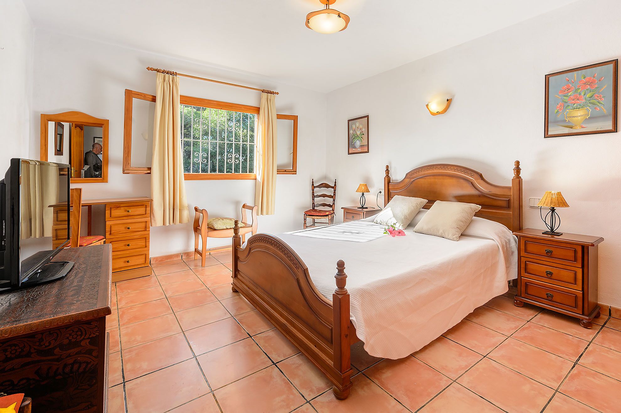 Villa Can Turrent - Two Bedroom Villa, Sleeps 4