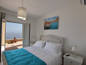 4 bedrooms, iron/ironing board, WiFi, bed sheets - Casa Del Nopal - Aloe And Agave apartments (Taormina)