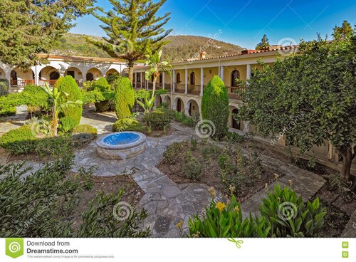 A charming villa set in beautiful gardens with sea & mountain views 