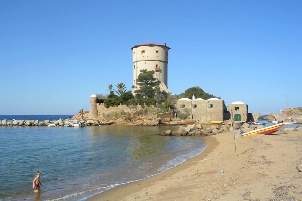 Apartment Antica Torre sea