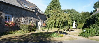 Country Cottage / Gite - SAINT GOUENO
