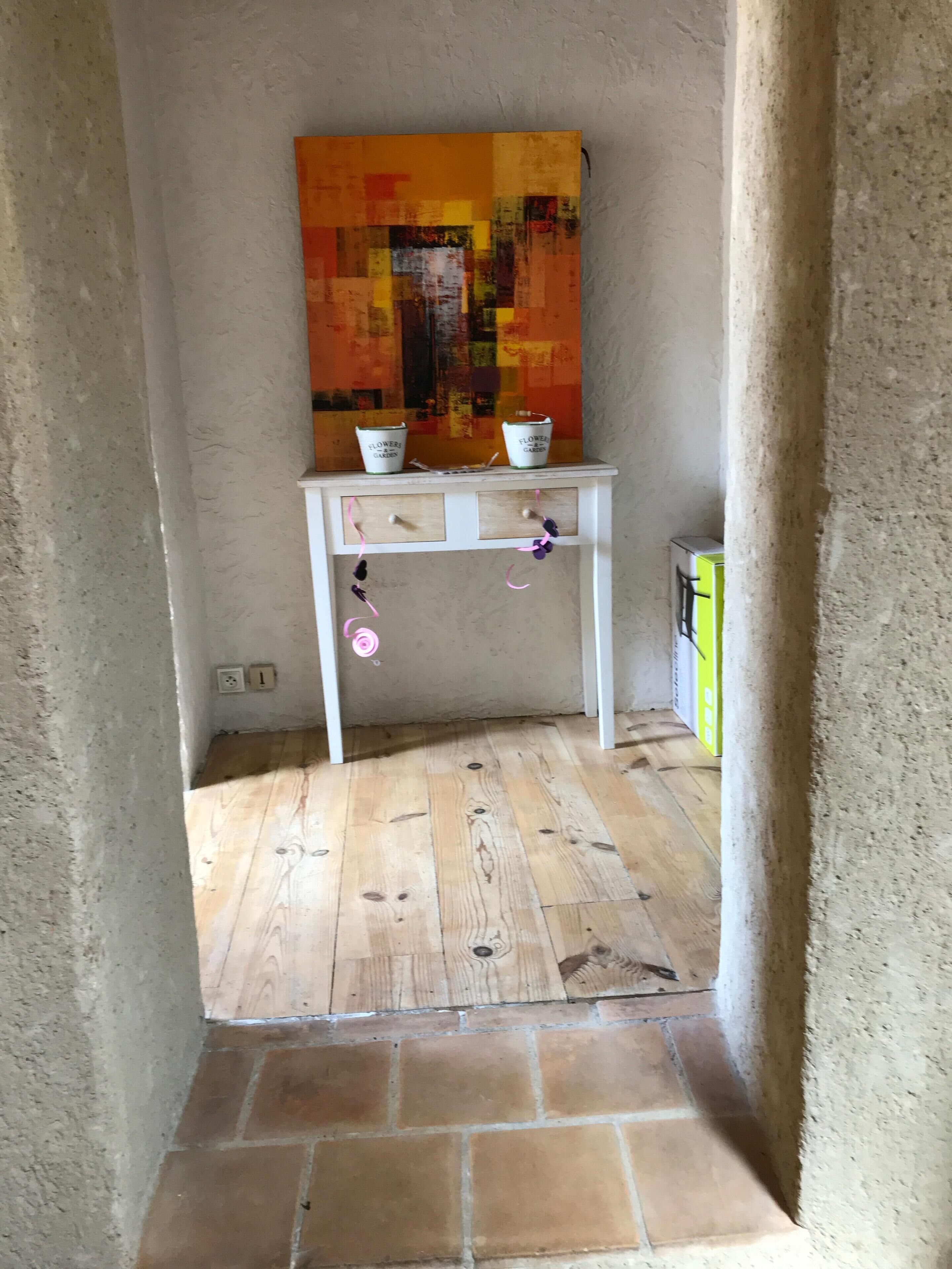 Charming apartment with shaded terrace