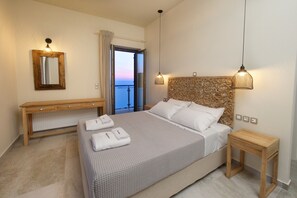 3 bedrooms, in-room safe, iron/ironing board, free WiFi - Euphoria Retreat Villa - Luxury Stone built villa Nr Fiscardo (Kefalonia)