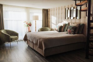 2 slaapkamers, een strijkplank/strijkijzer, wifi, beddengoed