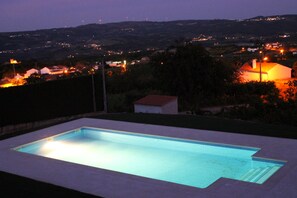 Outdoor pool - House of the Baptist - Moitós -Britiande (Britiande)