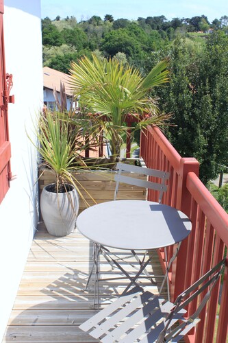 Beautiful apartment in Basque house