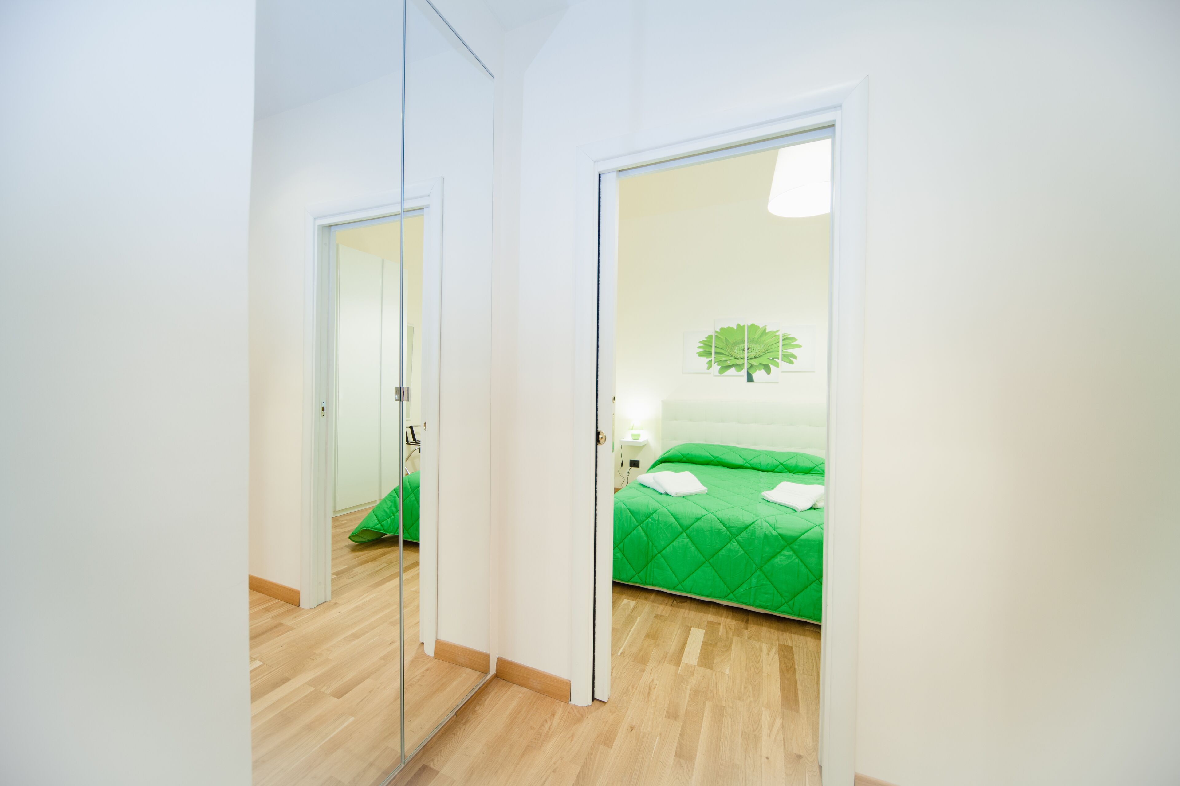 SPECIAL OFFER! New, central and near metro "PIAZZA VANVITELLI" and funiculars