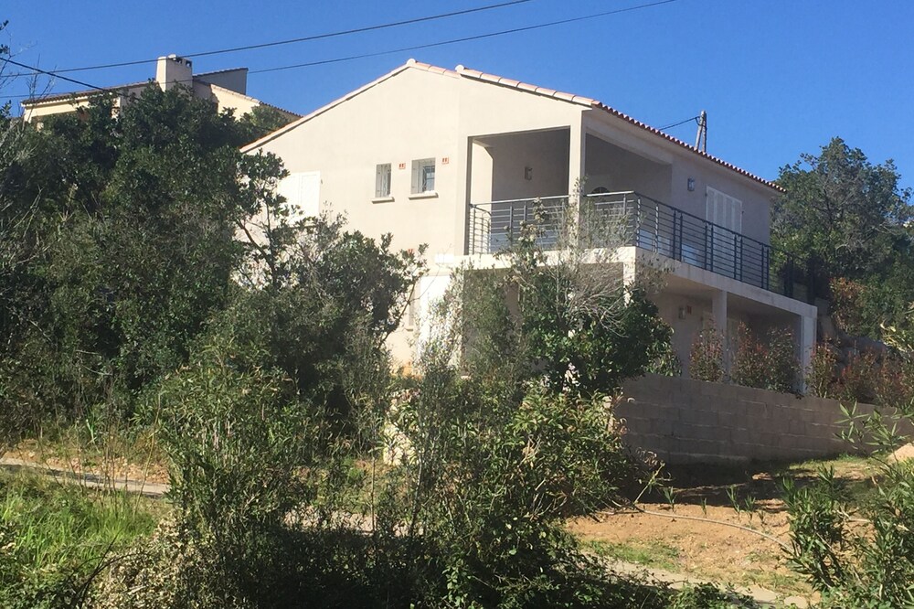 New villa 300 m walk from Favona beach Between Porto vecchio and Solenzara