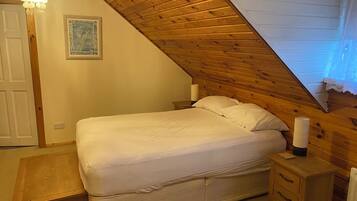 2 chambres, bureau, fer et planche à repasser, Wi-Fi gratuit