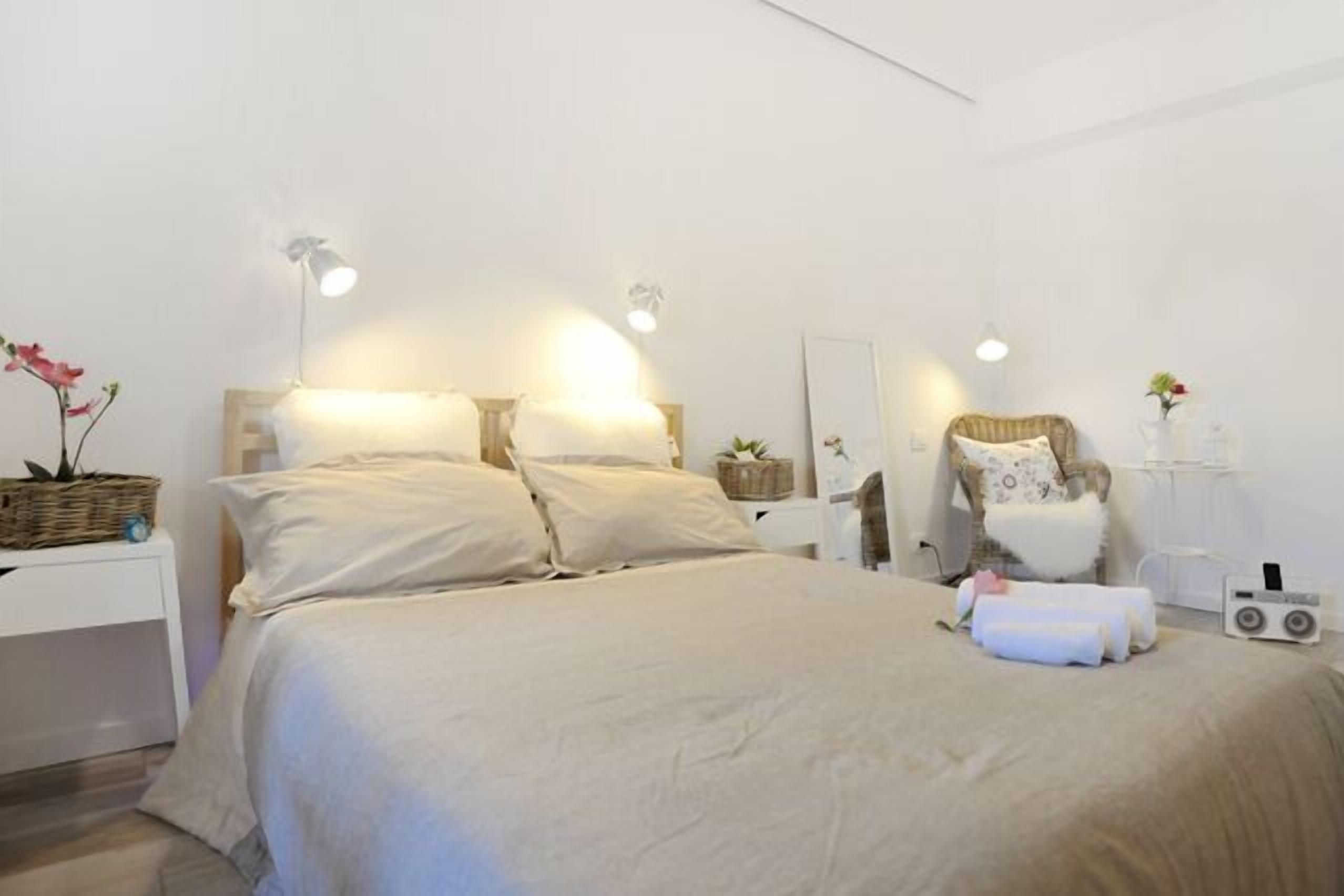 Suites with terrace and free parking, Among Turkish Steps and Valley of the Temples