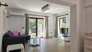 TV, DVD player, stereo