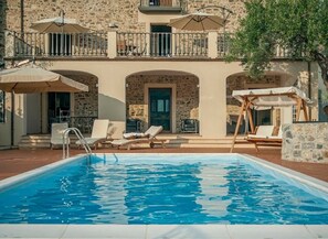 Pool - Villa Vibrante - 14 Guests - Independent Villa with pool (Vibonati)