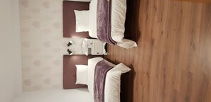 4 bedrooms