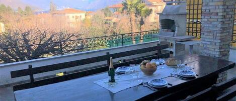 Ristorazione all'aperto