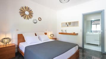 3 dormitorios, tabla de planchar con plancha, wifi y ropa de cama