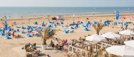 Vlak bij het strand