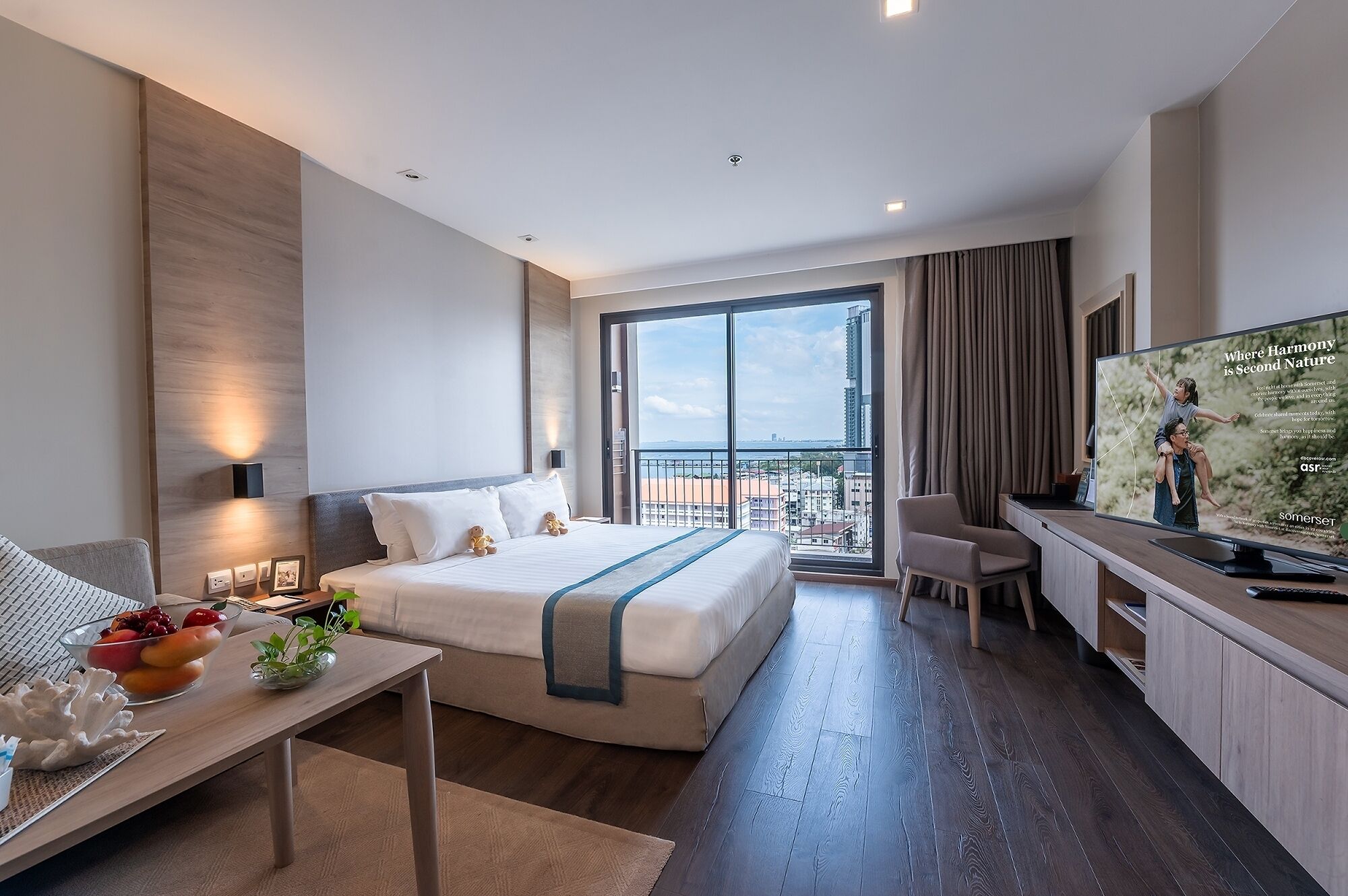 Premier Studio, Sea View | In-room safe, desk, iron/ironing board, free WiFi