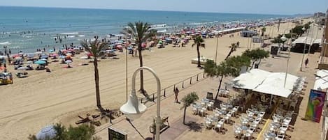 Vista a la playa o el mar