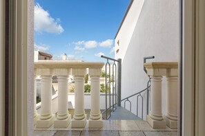 Apartamento família, 2 quartos (1249-Trilo Domenica) | Sacada