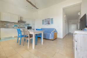 Comfort Apartment, 1 Bedroom (1238-Lucia) | Private kitchen | Fridge, microwave, oven, stovetop