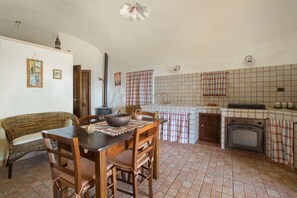 Private kitchen - Pajara Acquaviva (Castro)