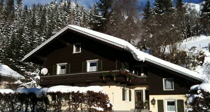 Huvila Leogangissa, asunnossa Birnhorn, jossa on suuri oleskelutila ja 2 makuuhuonetta