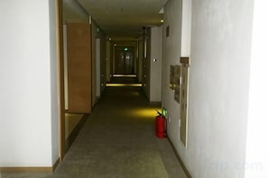 Unclassified image, 2 of 30, button - Ming Tien Inn (Fengkai)