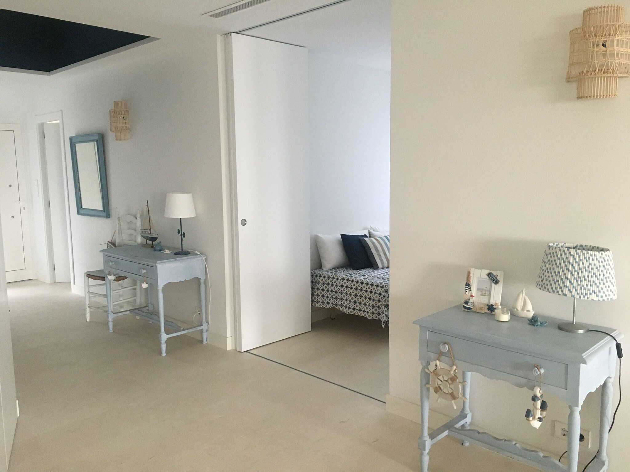 3 slaapkamers, een strijkplank/strijkijzer, gratis wifi, beddengoed