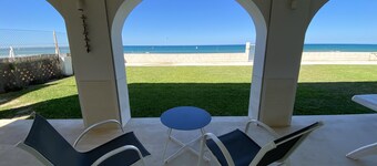 House on the beach 30 meters from the sea, first line