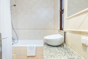 Hair dryer, towels