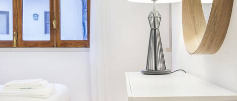 3 soverom, strykejern/-brett, wi-fi og sengetøy