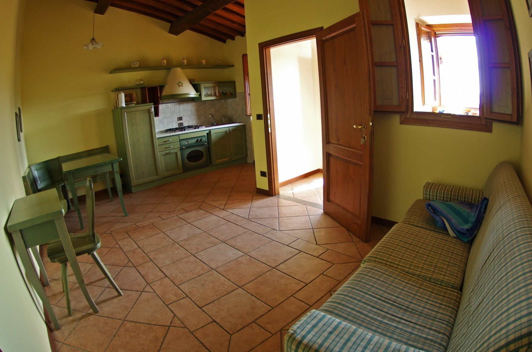 Cheminée, table de tennis de table