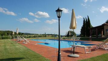 Alberca al aire libre