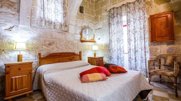 3 chambres, fer et planche Ă  repasser, Wi-Fi gratuit, draps fournis