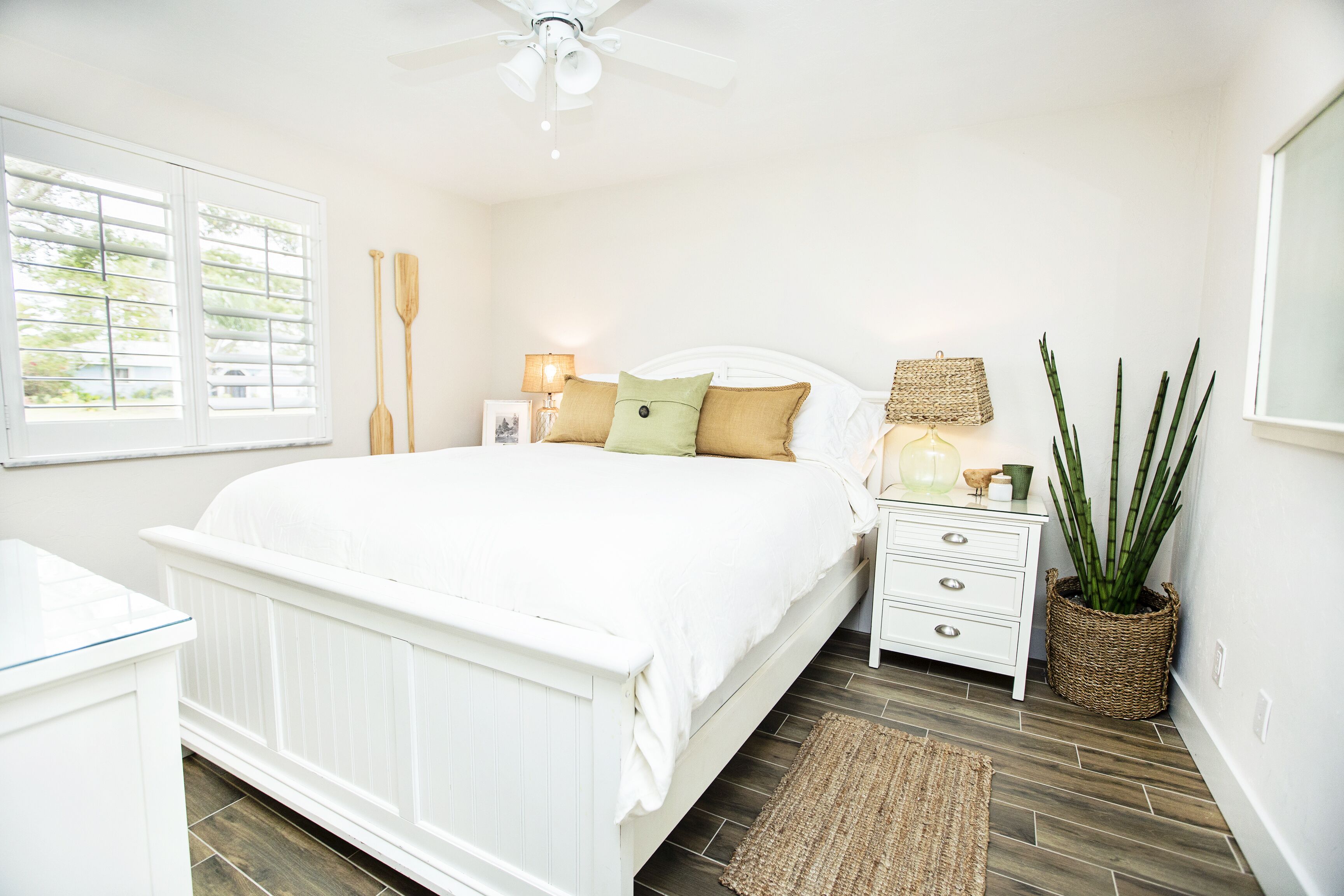 3 bedrooms, desk, iron/ironing board, free WiFi