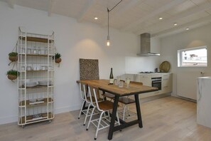 Dining - Endless Summer Beach - Apartment for 4 persons (Zandvoort)