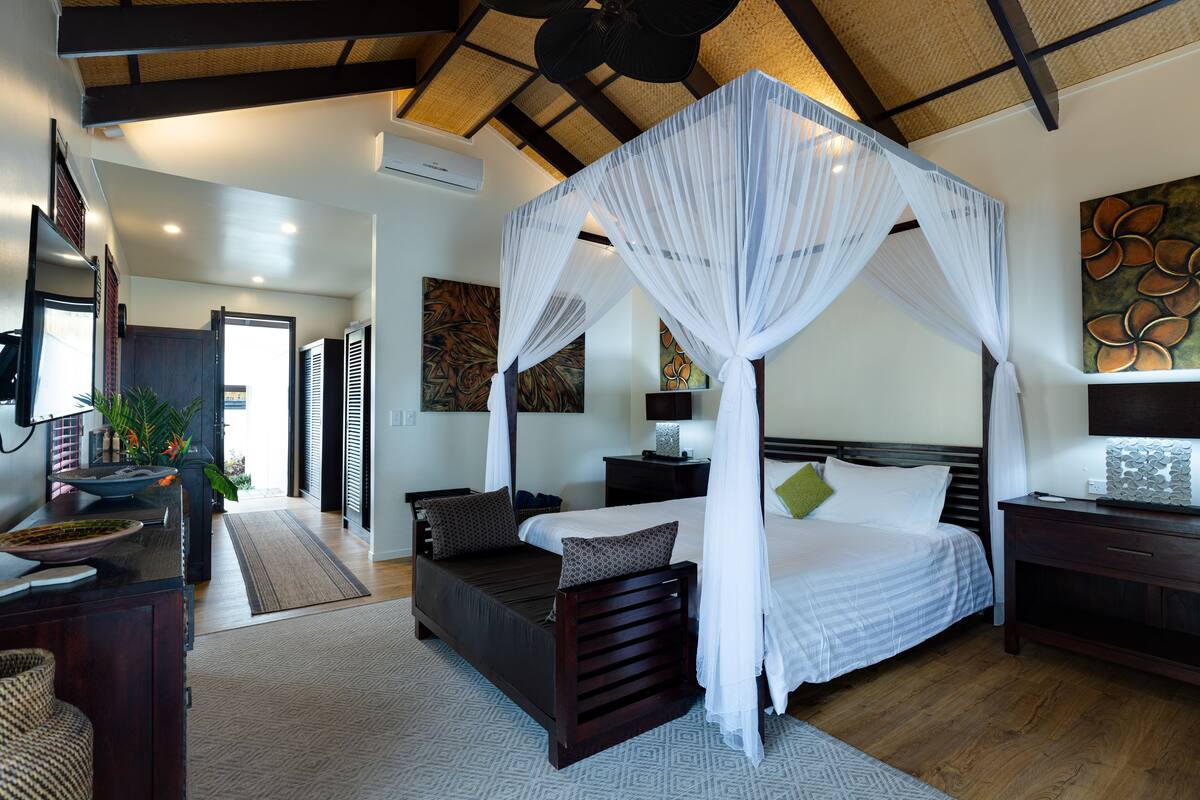 In-room safe, soundproofing, iron/ironing board, WiFi (surcharge)