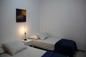 2 bedrooms, in-room safe, WiFi, bed sheets
