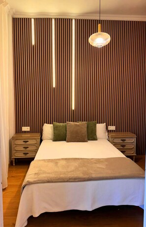 4 chambres, fer et planche à repasser, Wi-Fi gratuit, draps fournis