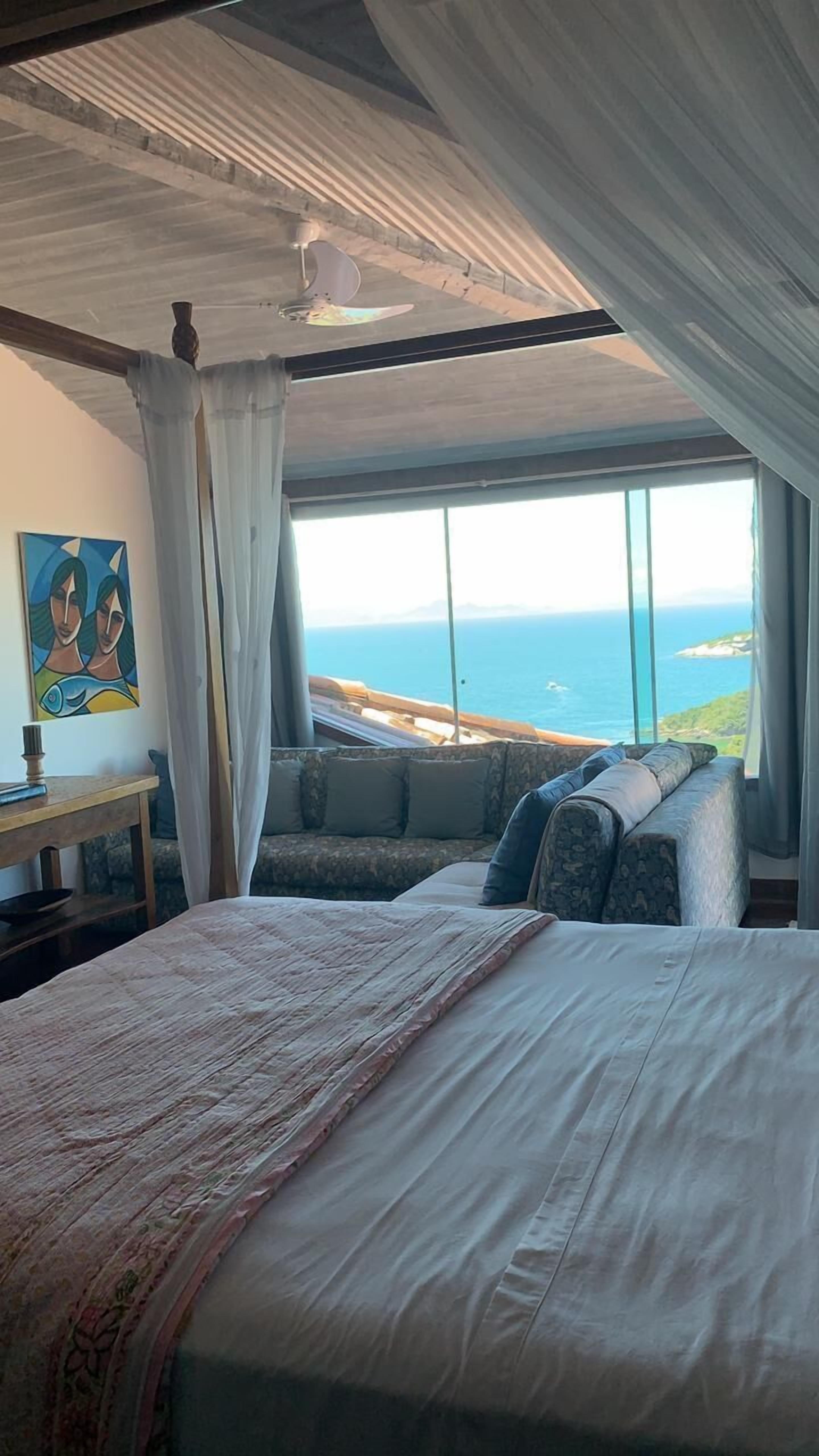 Private luxury villa with pool and sea views. 200 meters from beach.