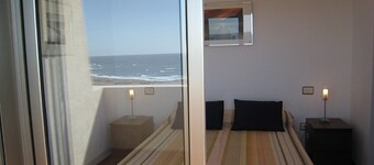 Modern Oceanfront Penthouse Apartment. Very Spacious. Big Sunbathing Terrace.