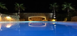 Utomhuspool