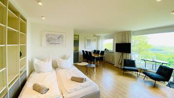 2 Schlafzimmer, Bügeleisen/Bügelbrett, Reisekinderbett, kostenloses WLAN