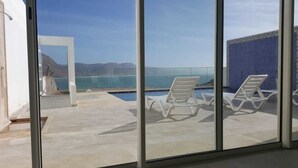 Outdoor pool - Imsouane Magic House (Imsouane)