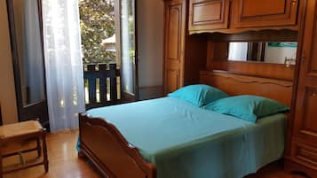 4 Schlafzimmer, Bügeleisen/Bügelbrett, Reisekinderbett, kostenloses WLAN