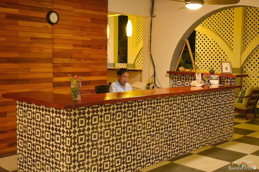 Arenas Beach Hotel by null