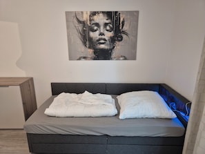 1 chambre, lit parapluie, Wi-Fi gratuit